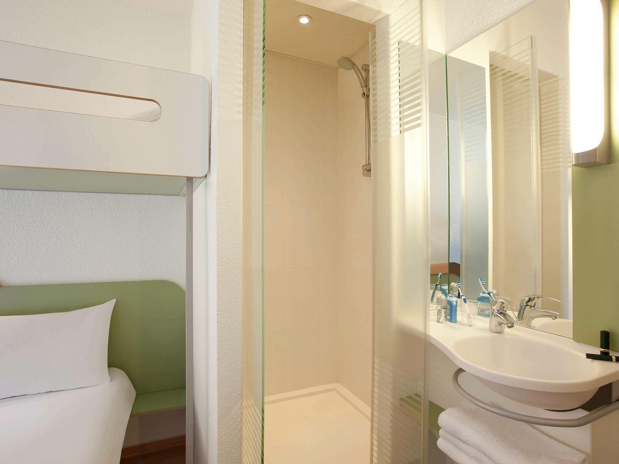 Ibis Budget Tours Nord Exterior photo