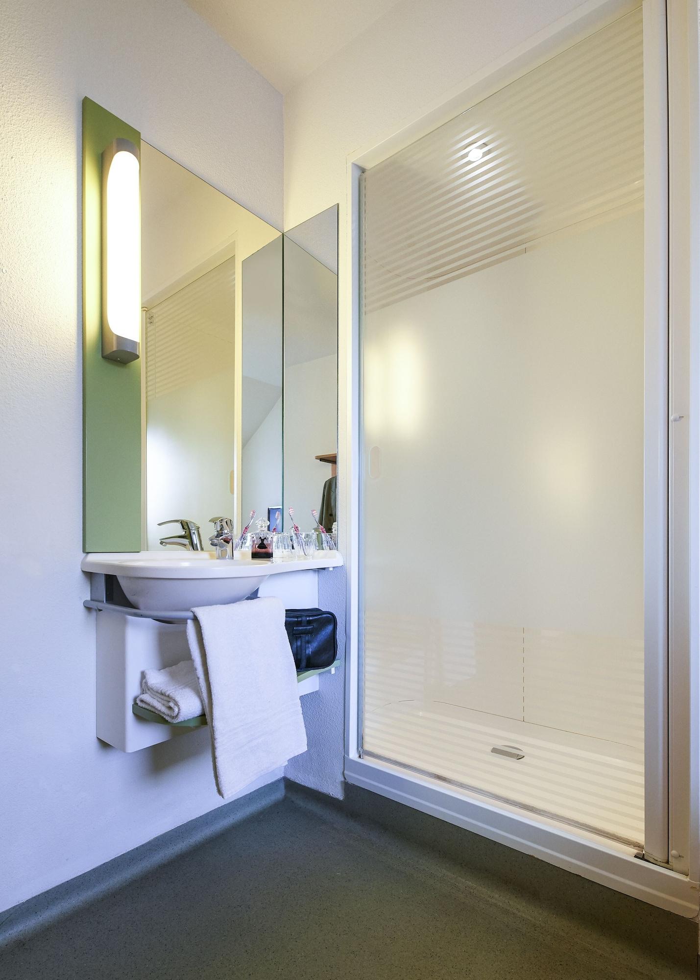 Ibis Budget Tours Nord Exterior photo