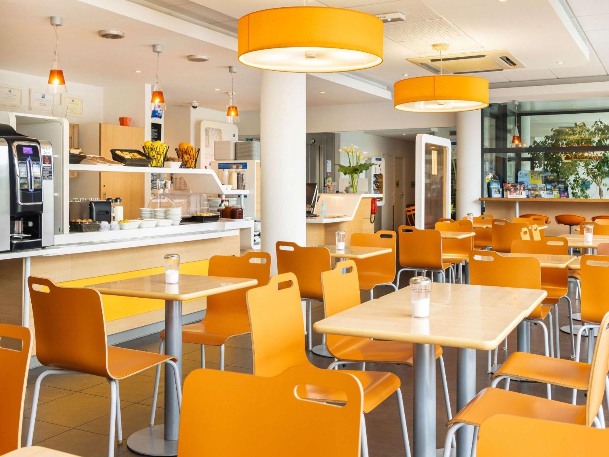 Ibis Budget Tours Nord Exterior photo