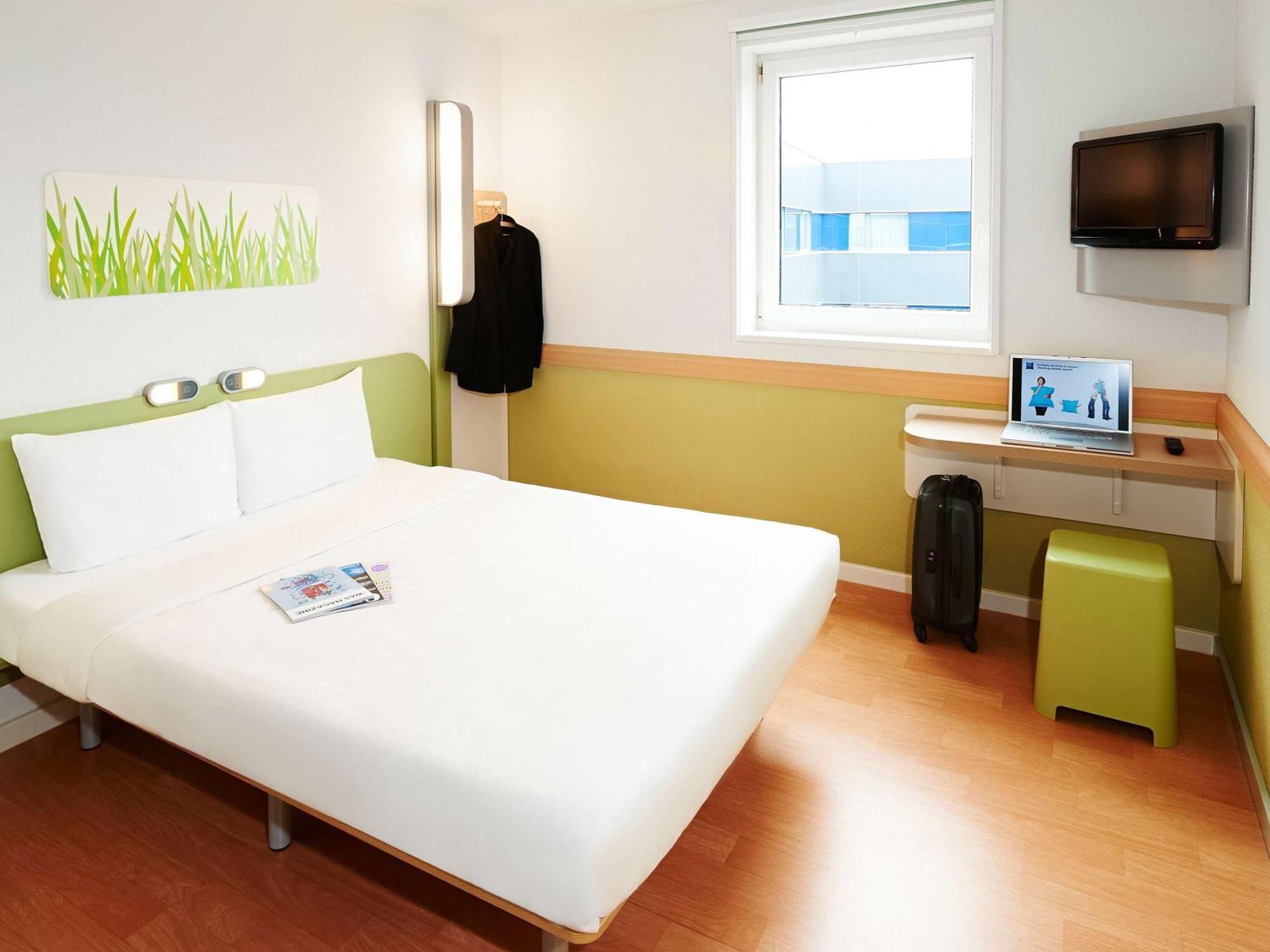 Ibis Budget Tours Nord Exterior photo