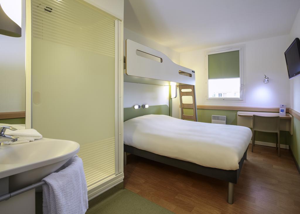 Ibis Budget Tours Nord Room photo